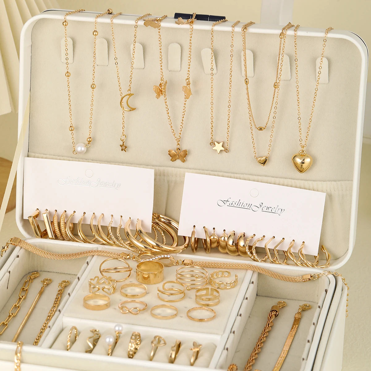 Chic Vintage Gold Jewelry Set: Stunning Pendant Necklace, Twisted C-Hoop Earrings, Elegant Rings & Bracelet for Everyday Glam!